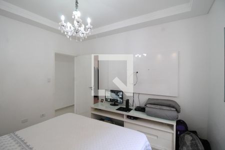 Casa à venda com 195m², 3 quartos e 3 vagasSuíte master