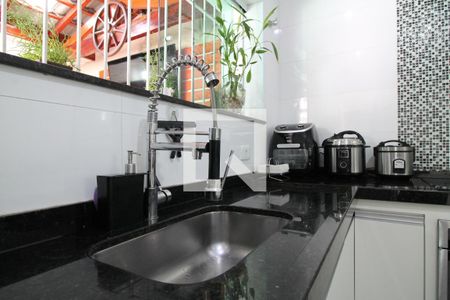 Casa à venda com 195m², 3 quartos e 3 vagasCozinha