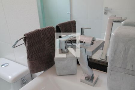 Casa à venda com 195m², 3 quartos e 3 vagasBanheiro Social