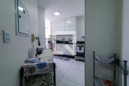 Apartamento à venda com 84m², 2 quartos e 1 vaga Apartamento à venda com 84m², 2 quartos e 1 vagaBanheiro