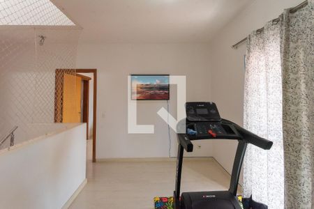 Casa à venda com 240m², 3 quartos e 2 vagas Casa à venda com 240m², 3 quartos e 2 vagasSala de Ginástica