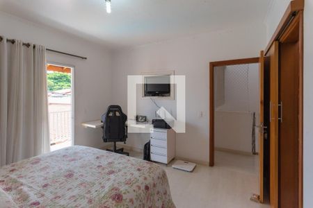 Casa à venda com 240m², 3 quartos e 2 vagas Casa à venda com 240m², 3 quartos e 2 vagasSuíte 1