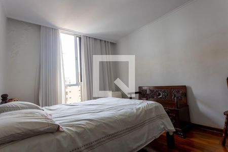 Apartamento à venda com 380m², 3 quartos e 5 vagas Apartamento à venda com 380m², 3 quartos e 5 vagasSuíte