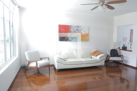 Sala de casa para alugar com 3 quartos, 150m² em Mirandópolis, São Paulo