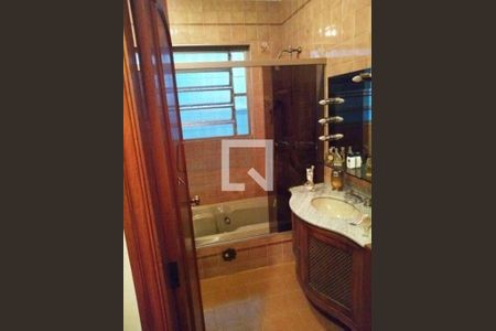Casa à venda com 267m², 3 quartos e 4 vagas