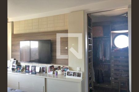 Apartamento à venda com 210m², 3 quartos e 4 vagas