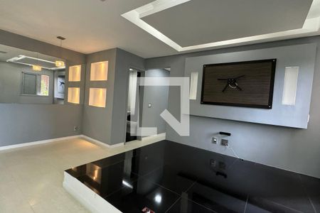 Sala de apartamento à venda com 2 quartos, 74m² em Jardim Tupanci, Barueri
