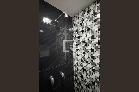 Apartamento à venda com 74m², 2 quartos e 1 vagaBanheiro Corredor