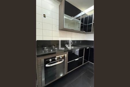 Apartamento à venda com 74m², 2 quartos e 1 vagaCozinha