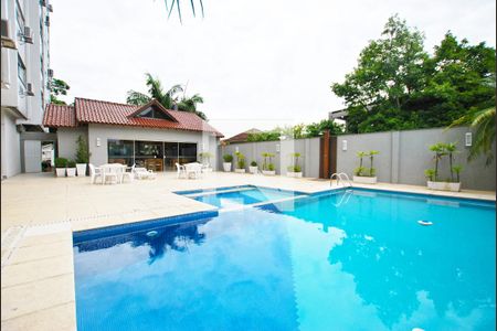 Apartamento para alugar com 222m², 3 quartos e 2 vagasÁrea comum - Piscina