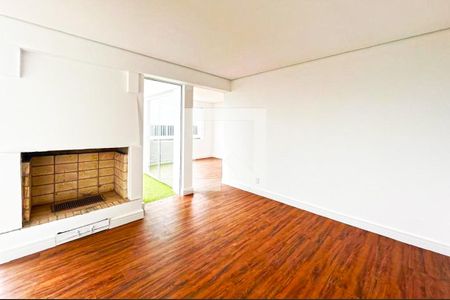 Apartamento para alugar com 222m², 3 quartos e 2 vagasSala Intima