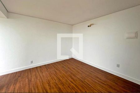 Apartamento para alugar com 222m², 3 quartos e 2 vagasSala Intima