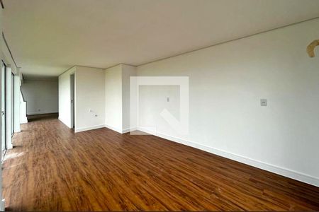 Apartamento para alugar com 222m², 3 quartos e 2 vagasSala Intima 3