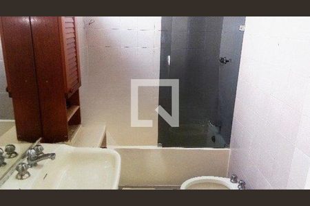 Casa à venda com 300m², 3 quartos e 1 vaga