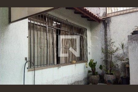 Casa à venda com 297m², 3 quartos e 2 vagas