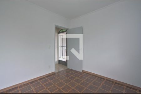 Casa à venda com 224m², 4 quartos e 3 vagas Casa à venda com 224m², 4 quartos e 3 vagasSala 4 (pavimento inferior)