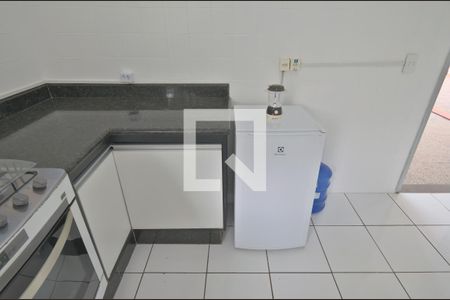 Casa à venda com 224m², 4 quartos e 3 vagas Casa à venda com 224m², 4 quartos e 3 vagasCozinha