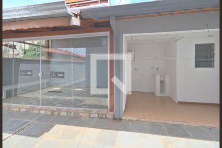 Casa à venda com 224m², 4 quartos e 3 vagas Casa à venda com 224m², 4 quartos e 3 vagasVista da Suíte