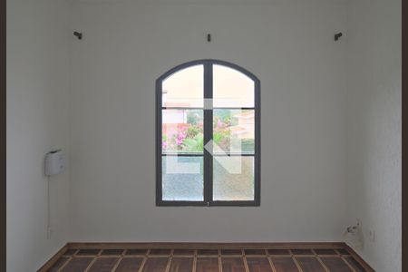 Casa à venda com 224m², 4 quartos e 3 vagas Casa à venda com 224m², 4 quartos e 3 vagasSala 3