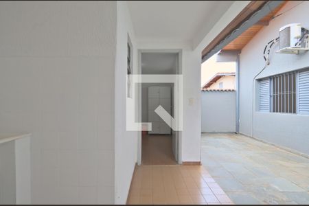 Casa à venda com 224m², 4 quartos e 3 vagas Casa à venda com 224m², 4 quartos e 3 vagasÁrea de Serviço (fundos)