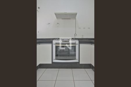 Casa à venda com 224m², 4 quartos e 3 vagas Casa à venda com 224m², 4 quartos e 3 vagasCozinha