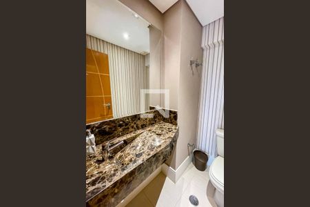 Apartamento à venda com 171m², 3 quartos e 3 vagas Apartamento à venda com 171m², 3 quartos e 3 vagasLavabo