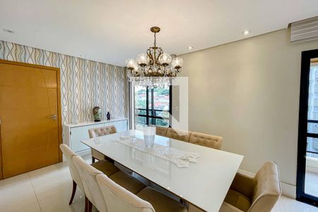 Apartamento à venda com 171m², 3 quartos e 3 vagas Apartamento à venda com 171m², 3 quartos e 3 vagasSala