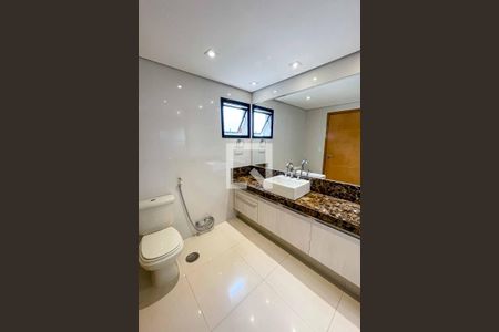 Apartamento à venda com 171m², 3 quartos e 3 vagas Apartamento à venda com 171m², 3 quartos e 3 vagasSuíte 1