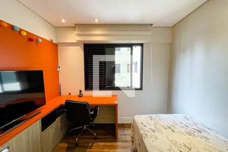 Apartamento à venda com 171m², 3 quartos e 3 vagas Apartamento à venda com 171m², 3 quartos e 3 vagasQuarto