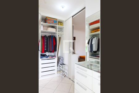 Apartamento à venda com 134m², 2 quartos e 2 vagasCloset da Suite