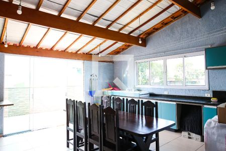 Apartamento à venda com 134m², 2 quartos e 2 vagasChurrasqueira