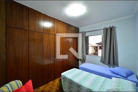 Casa à venda com 300m², 4 quartos e 3 vagasSuíte 2