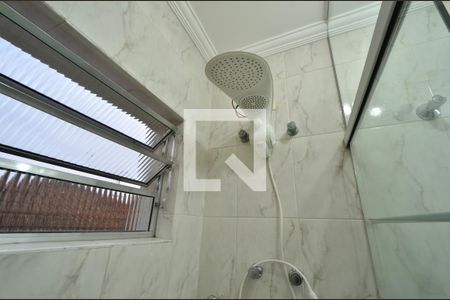 Casa à venda com 300m², 4 quartos e 3 vagasBanheiro Social