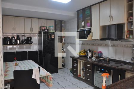 Casa à venda com 70m², 2 quartos e 2 vagasCozinha