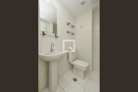 Banheiro de apartamento para alugar com 1 quarto, 25m² em Vila Buarque, São Paulo