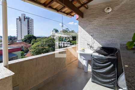 Apartamento à venda com 175m², 3 quartos e 3 vagasCobertura - Área de serviço