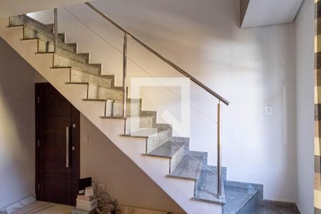 Apartamento à venda com 175m², 3 quartos e 3 vagasEscada