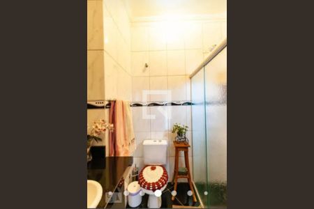 Casa à venda com 98m², 2 quartos e 2 vagas