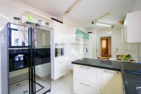 Apartamento à venda com 170m², 4 quartos e 3 vagas Apartamento à venda com 170m², 4 quartos e 3 vagasCopa/Cozinha