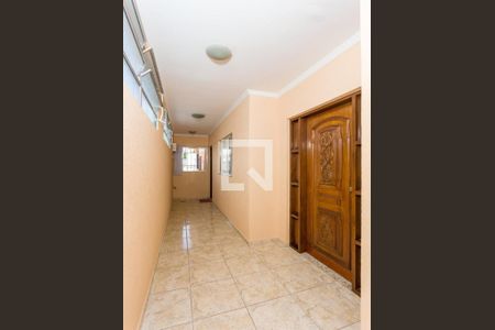 Casa à venda com 240m², 3 quartos e 4 vagas