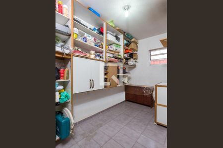 Casa à venda com 240m², 3 quartos e 4 vagas