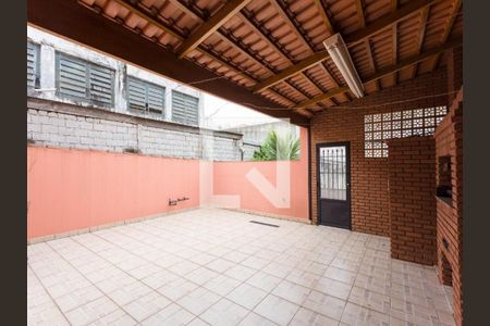 Casa à venda com 240m², 3 quartos e 4 vagas