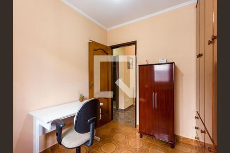 Casa à venda com 240m², 3 quartos e 4 vagas