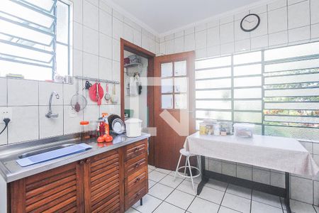 Casa à venda com 210m², 3 quartos e 2 vagas Casa à venda com 210m², 3 quartos e 2 vagasCozinha 2