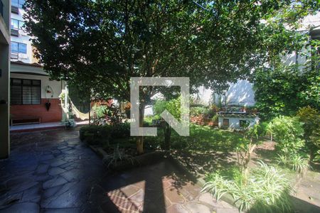 Casa à venda com 210m², 3 quartos e 2 vagas Casa à venda com 210m², 3 quartos e 2 vagasPatio