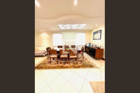 Casa à venda com 4 quartos, 365m² em City América, São Paulo