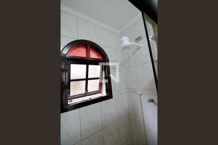 Casa à venda com 150m², 2 quartos e 2 vagas Casa à venda com 150m², 2 quartos e 2 vagasBanheiro