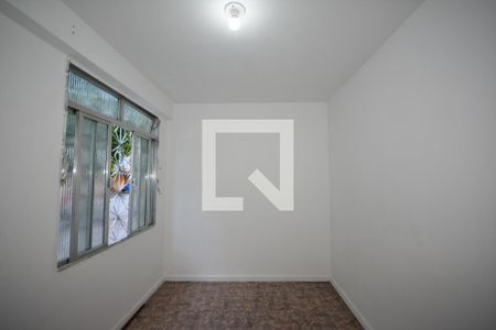 Quarto 1 de apartamento para alugar com 2 quartos, 55m² em Irajá, Rio de Janeiro
