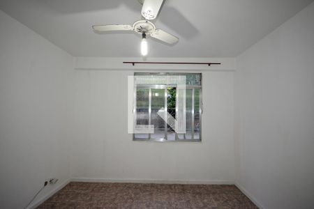 Sala de apartamento para alugar com 2 quartos, 55m² em Irajá, Rio de Janeiro