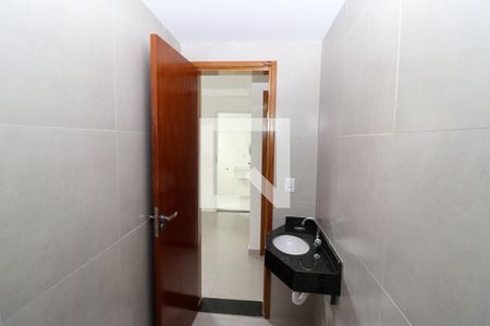 Apartamento à venda com 43m², 2 quartos e sem vaga Apartamento à venda com 43m², 2 quartos e sem vagaBanheiro